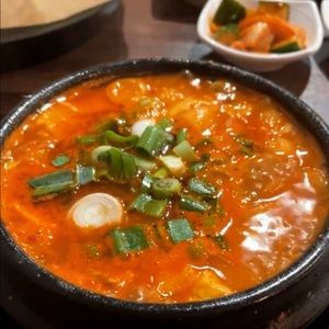 Meet your Posher, Kateryna